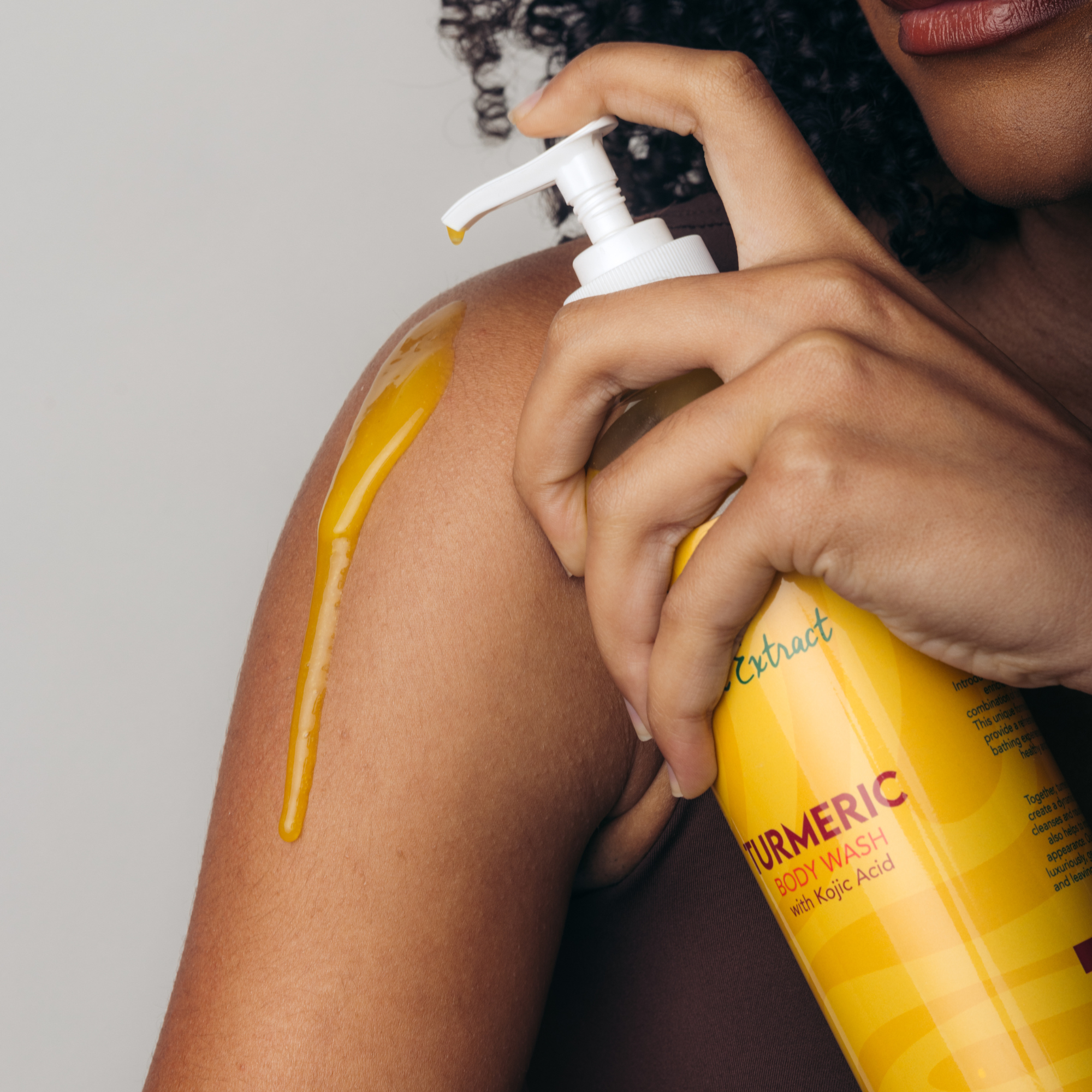 Organic Extract Turmeric Body Wash 16 oz/473 ml