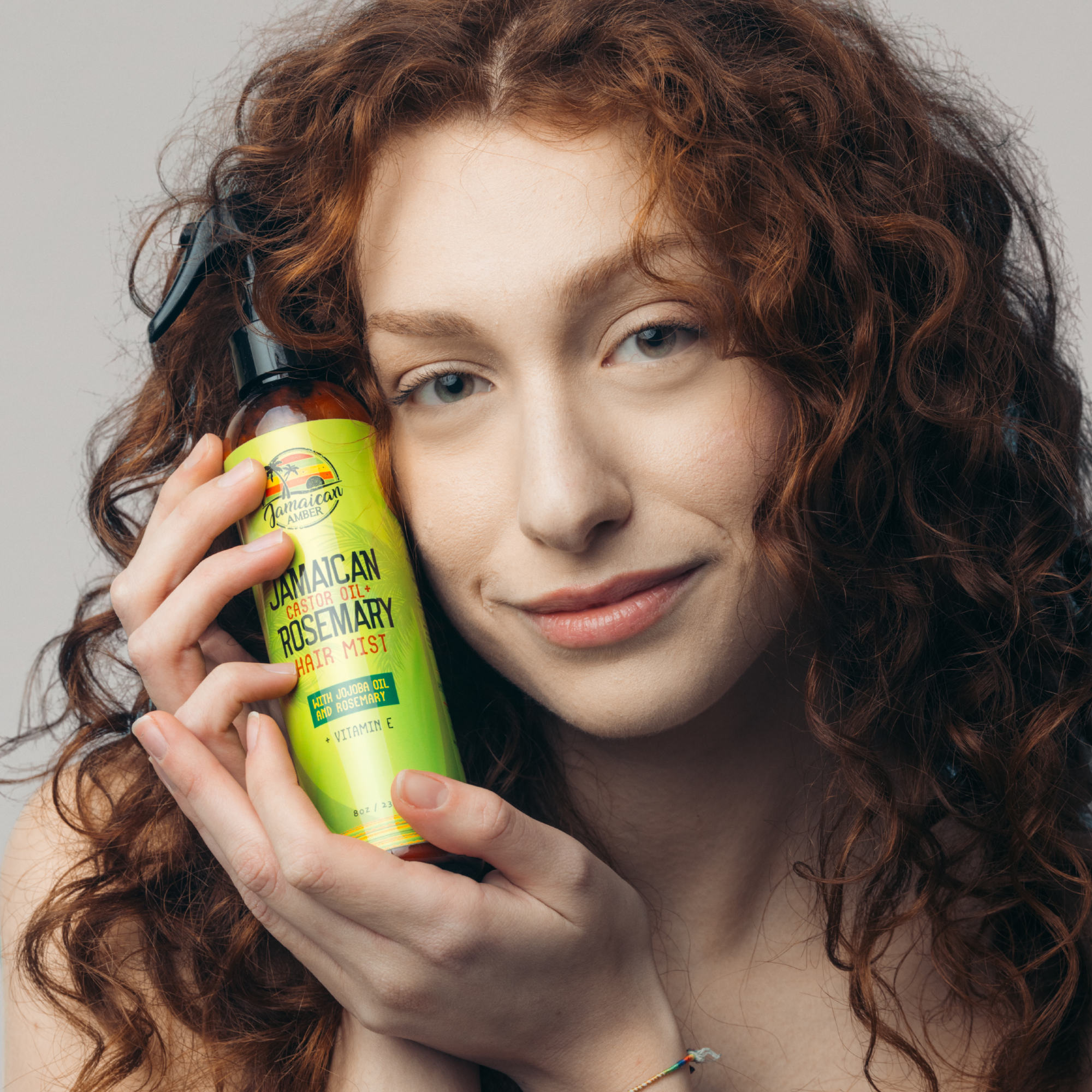 Jamaican Amber Jamaican Castor Oil & Rosemary Leave in Hair Mist 8 oz/236 ml